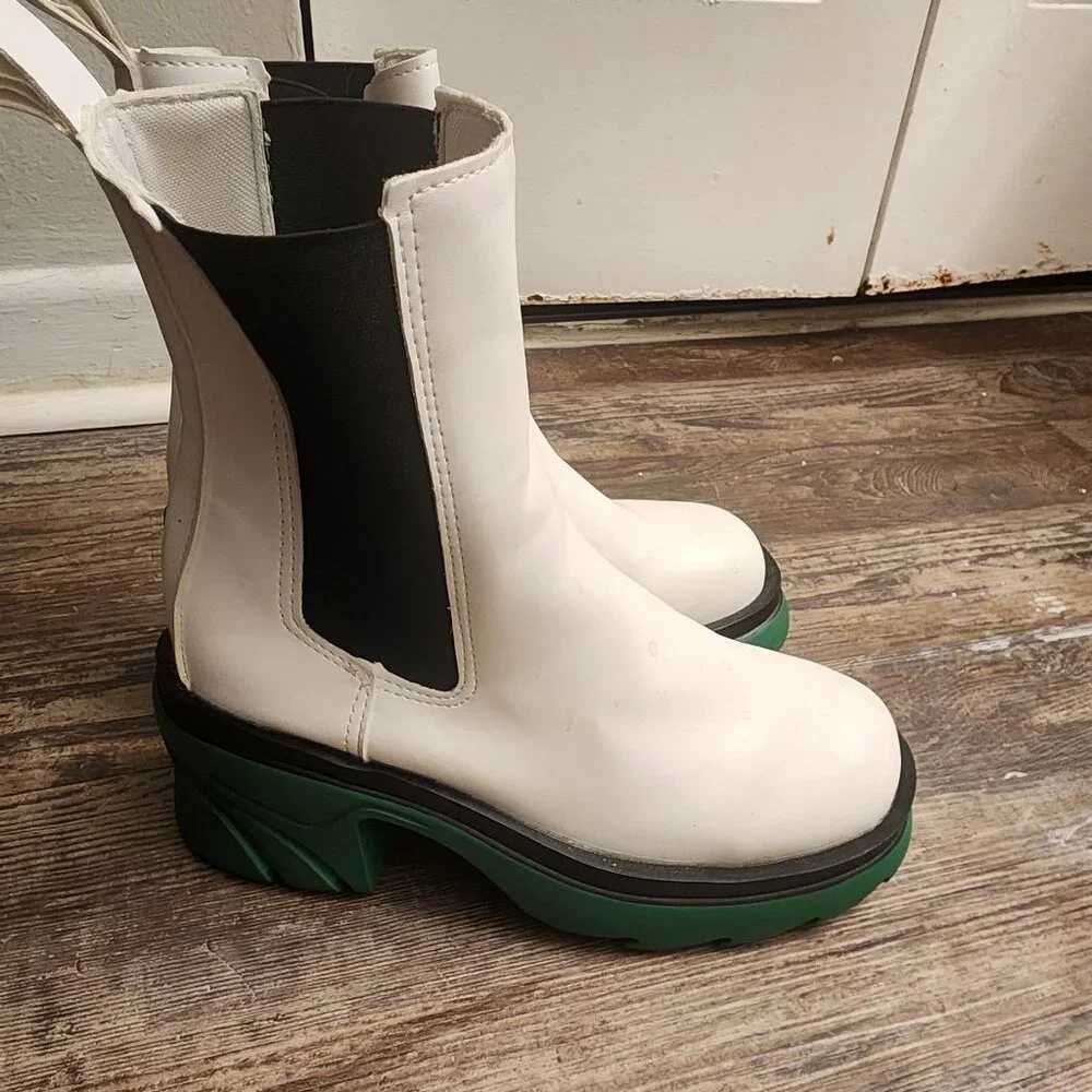Chunky Heel Ankle Boots - Picture 2 of 5